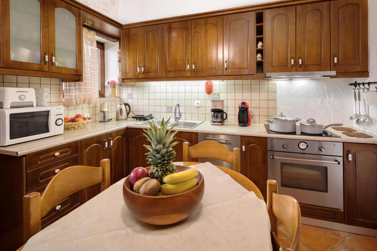 Varta Village - Elea House Kalipadhon Ngoại thất bức ảnh